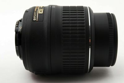Nikon AF-S DX NIKKOR 18-55mm f/3.5-5.6 VR Zoom Lens F. DSLR camera