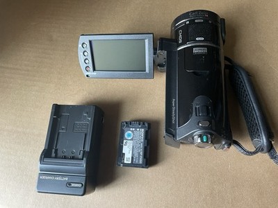 Sony HDR-CX7 Handycam HD Digital Video Camera Recorder – AVCHD