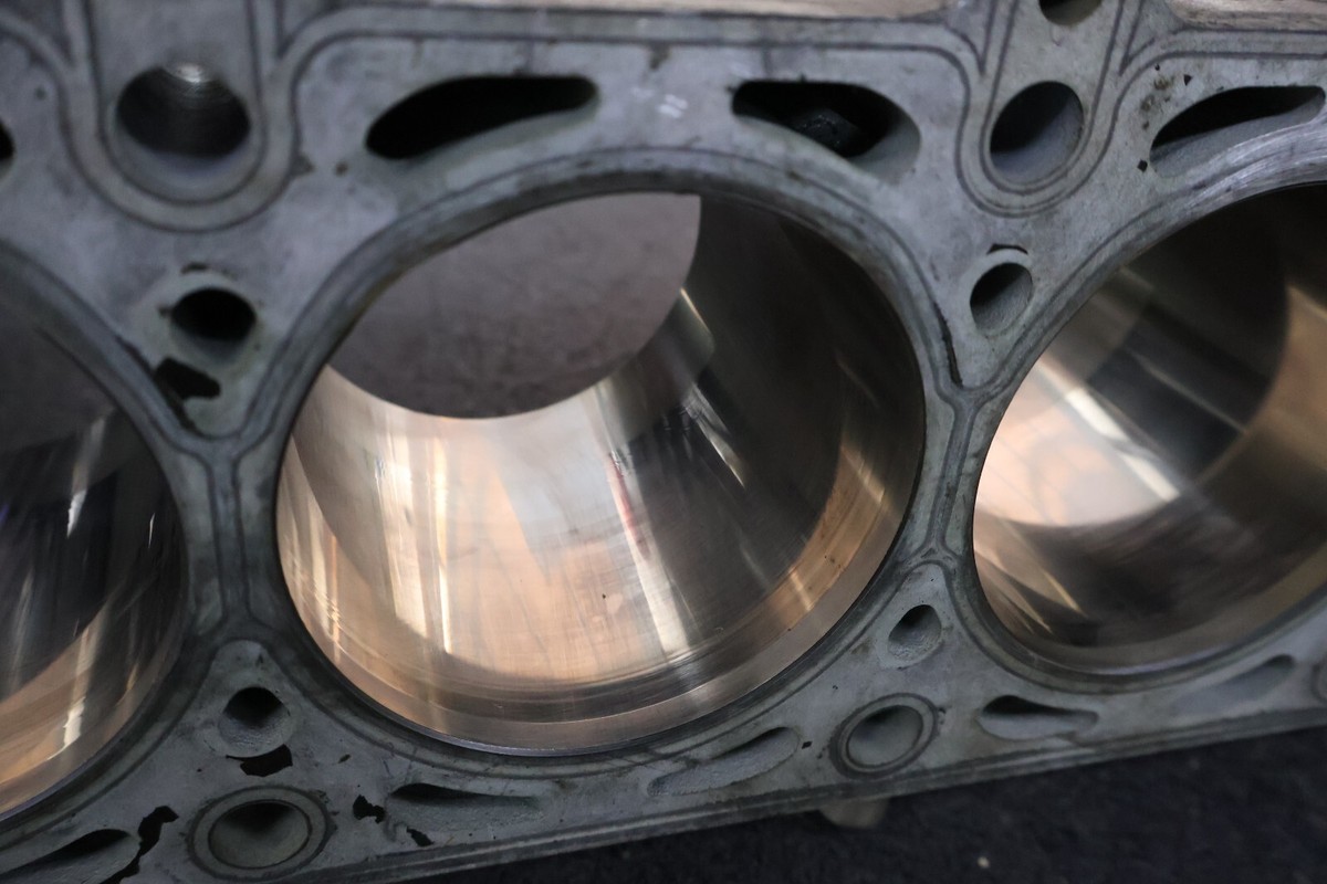 00 - 03 Kawasaki Ninja Zx9r ZX 9 Cylinder Bores Jug 11005-1909