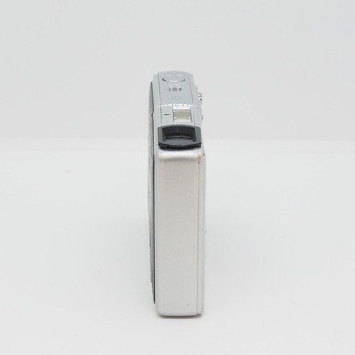 CONTAX U4R Stylish Swivel Digital Camera Black Excellent Condition