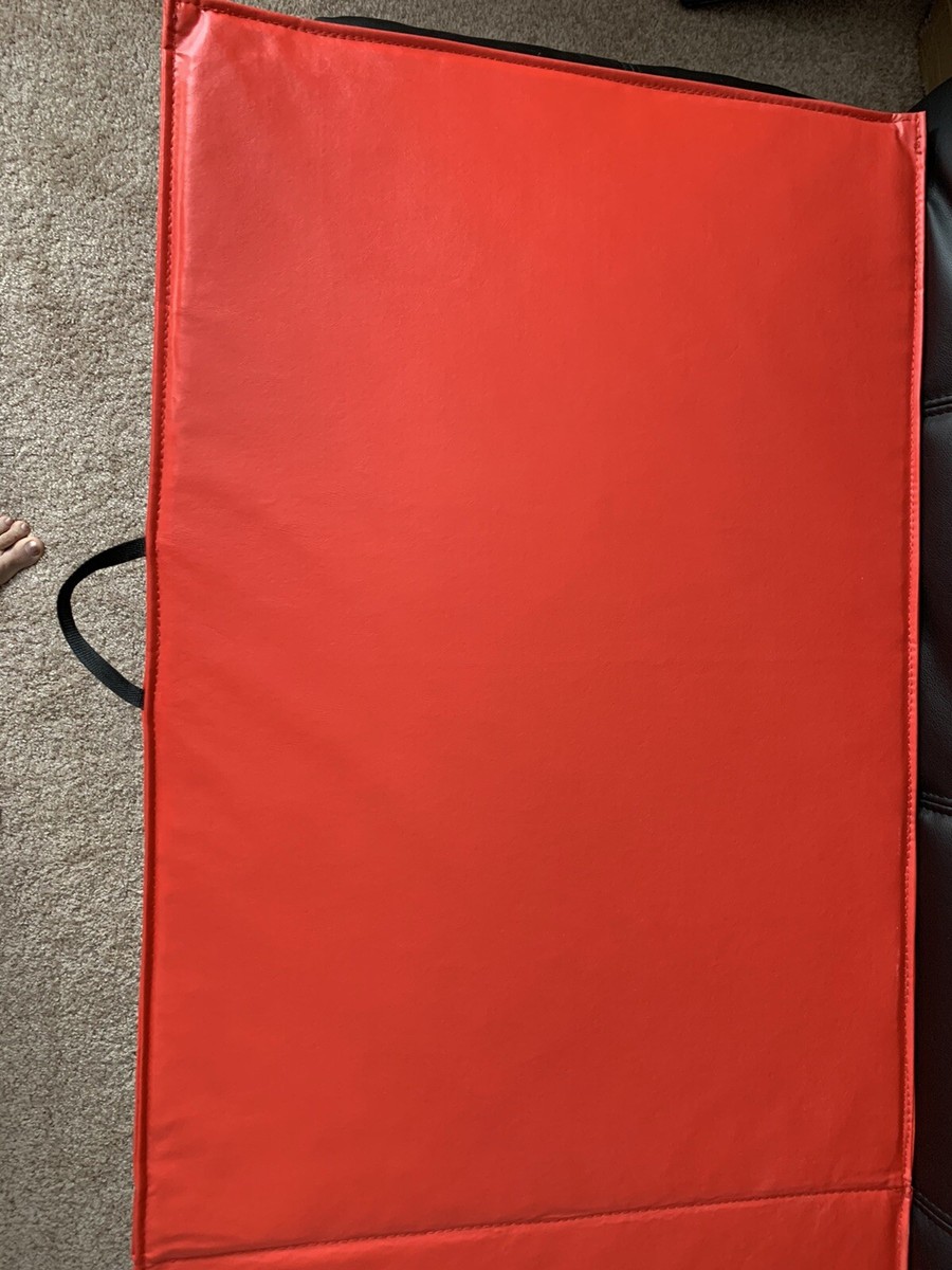 Supreme Everlast Folding Exercise Mat Red FW17 -New -Ready To Ship