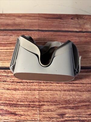 Oculus Go 64GB Standalone Virtual Reality Headset - WORKING - MH