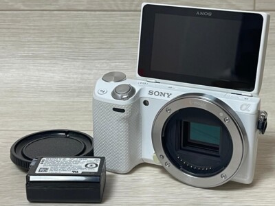 Sony a NEX-5T White 16.1 Digital Mirrorless Camera From Japan