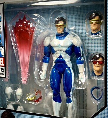 2022 Medicom Toy Mafex- X-Men - CYCLOPS (Comic Variant Suit Ver