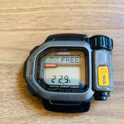 Rare CASIO TSR-100 Thermo Scanner digital watch men from japan