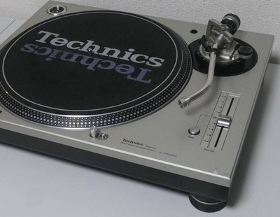 Technics SL1200MK3D Silver Set Direct Drive DJ Maintained
