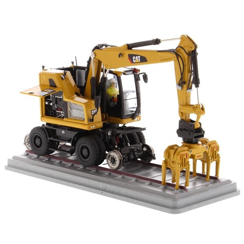 ミニカー 505-026 DM 1/50 CAT D8T TRACK-TYPE 505-026 DM 1/50 CAT