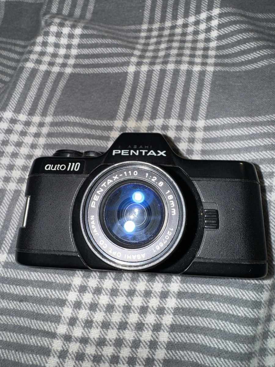 Vintage Pentax Auto 110 Super 18 mm 1:2.8 Asahi Mini Film Camera