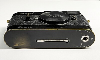 Leica M2 Black Paint Film Camera with Leicavit MP Rapid Winder | eBay