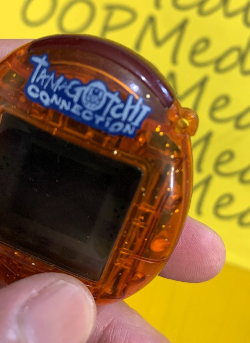 2004 TAMAGOTCHI CONNECTION v1 