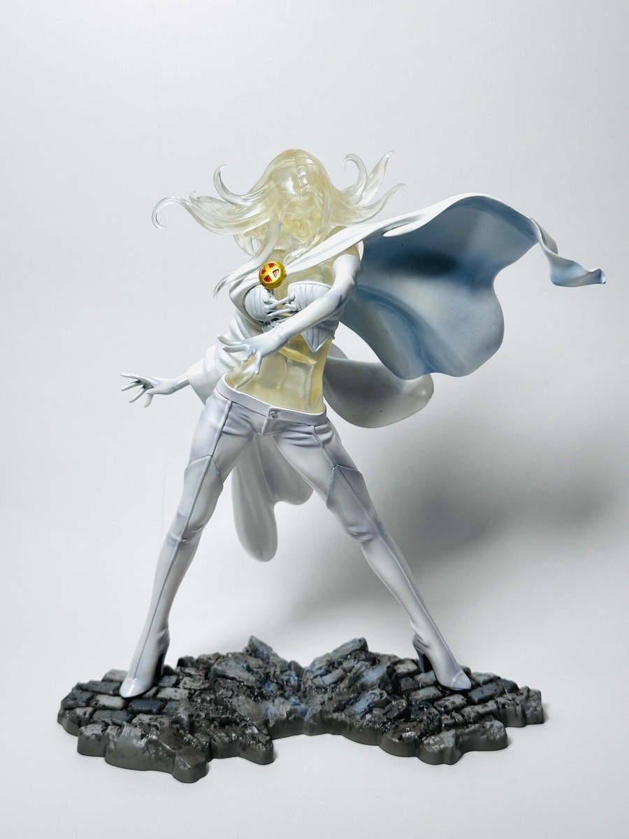 Kotobukiya Bishoujo Emma Frost Statue SDCC Exclusive 1/8 Scale