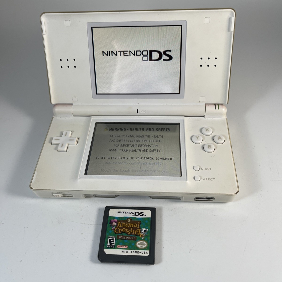 Nintendo DS Lite White Handheld System w/ animal crossing wild