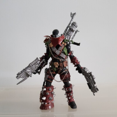 SPAWN IV SERIES 12 ULTRA FIGURE 5 WEAPONS/30 YEARS RELEASED /NEVER
