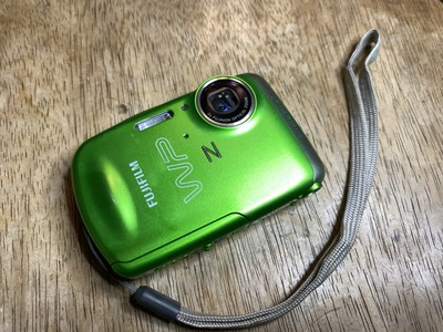 FUJIFILM Digital Camera Finepix Z33WP 10.0MP WP CCD Y2k Tested
