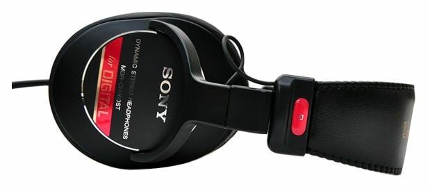 MDR-CD900ST Official SONY sealed studio monitor headphone / From