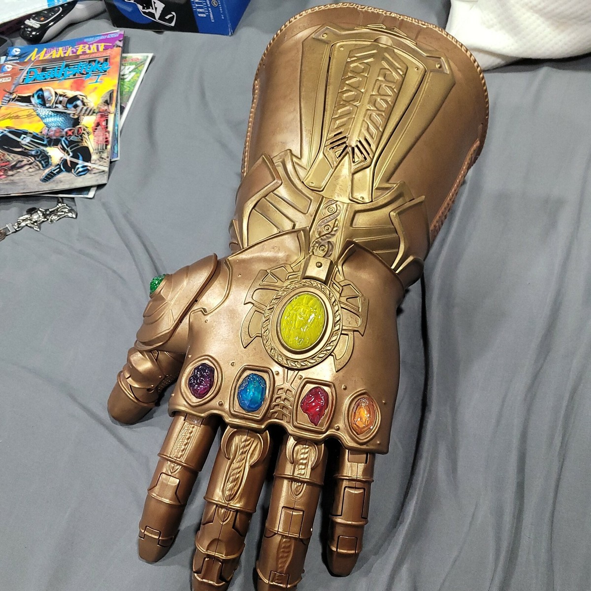 Infinity Gauntlet Thanos MARVEL Legends Series Electronic Avengers