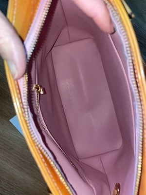 Authentic Louis Vuitton Vernis Houston Shoulder Hand Bag Yellow