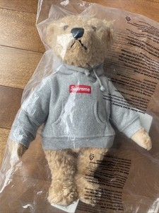 Supreme Steiff Bear | eBay