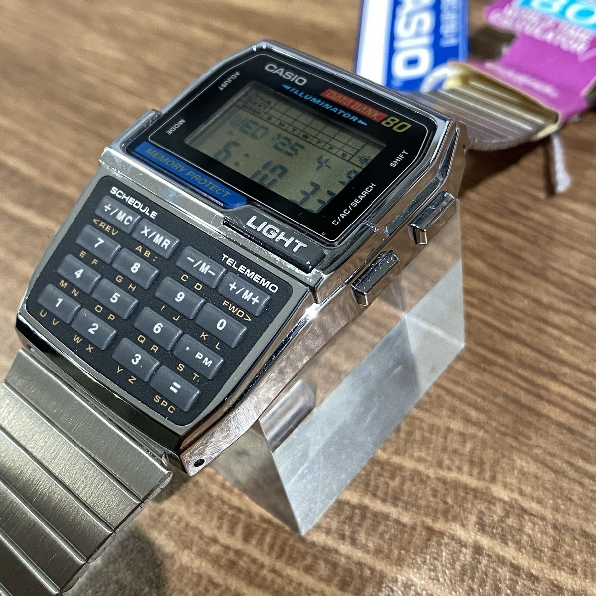 Vintage Casio DBC-810-1 Databank 80 Rare Calculator Watch 90's NOS