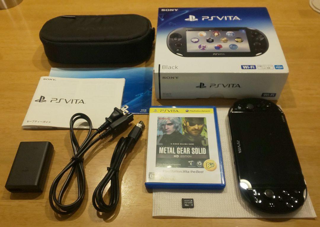 Sony PlayStation Vita PCH-2000 ZA11 Wi-Fi Model Black w/ Box, Game