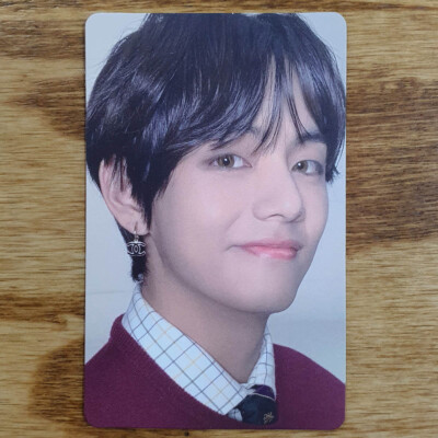 V Taehyung Official Photocard BTS Map Of The Soul : 7 Version 4