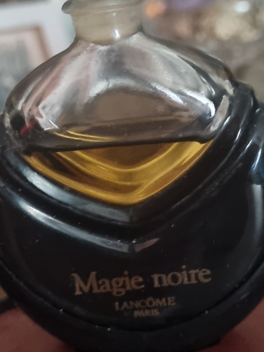 Magie Noire ( Black Magic ) Lancôme Vintage Sample Perfume Eau De