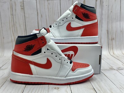 Nike Air Jordan 1 Retro High OG Heritage Size 5 555088‑161