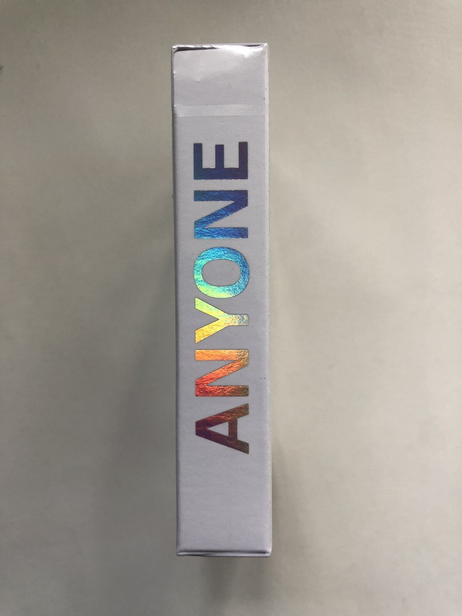 Anyone Worldwide Dan and Dave Smoke Holographic Gilded Playing