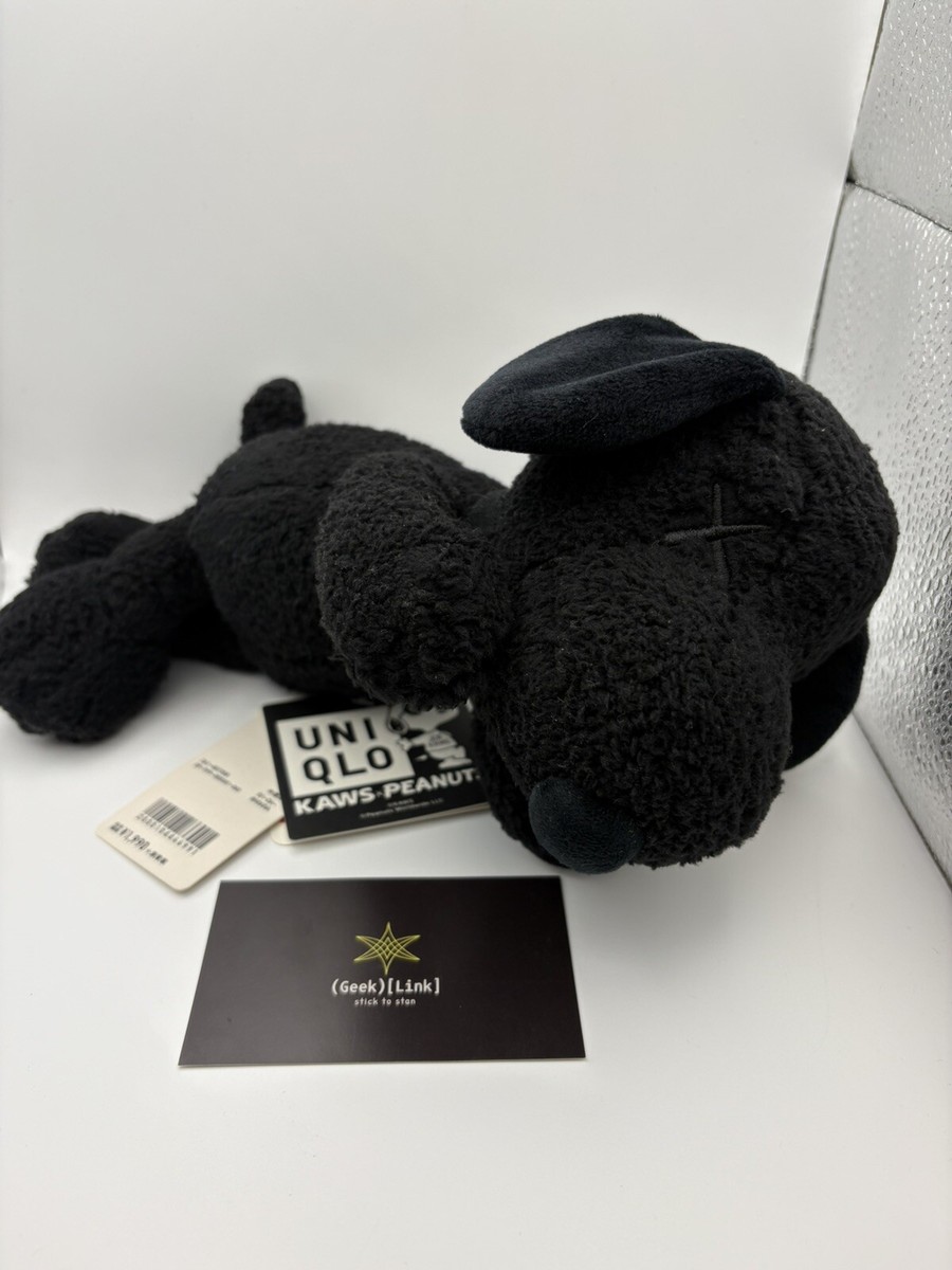 Uniqlo KAWS Peanuts Snoopy Black Plush Item Stuffed Toy S size