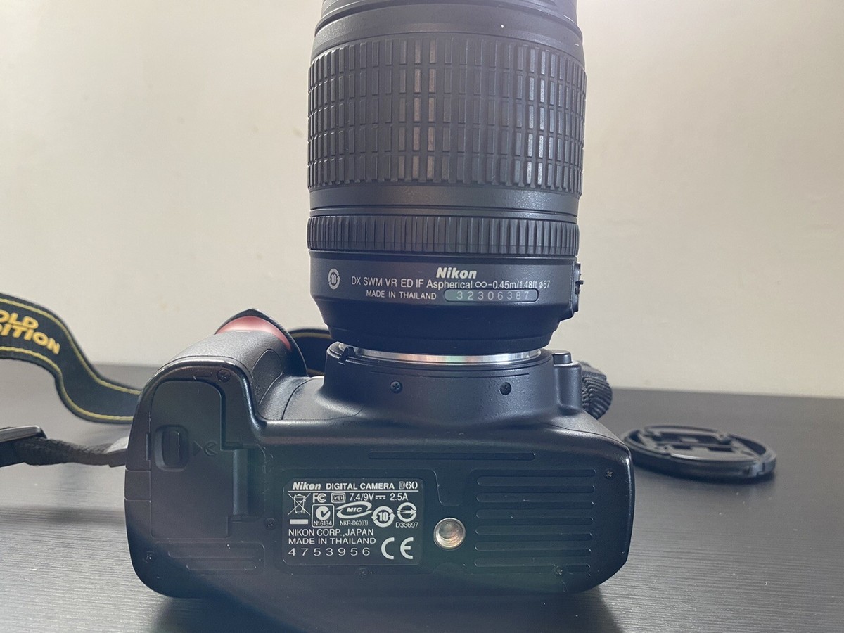 Nikon D D60 10.2MP Digital SLR Camera - Black (Kit w/ AF-S DX VR