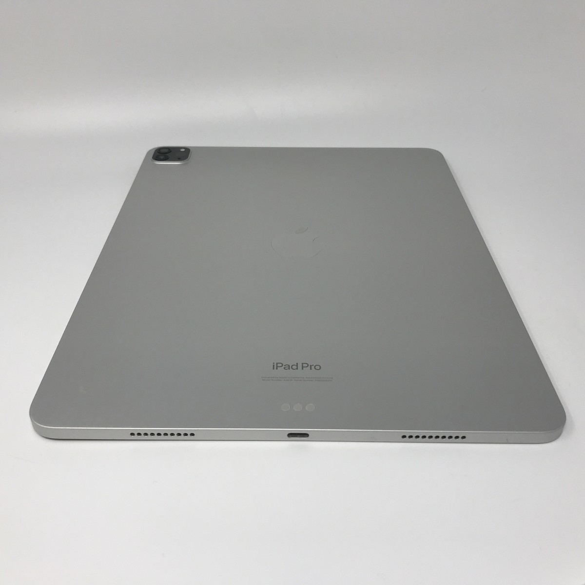 Apple iPad Pro 12.9 6th Gen 256GB Silver WiFi Very Good Condition