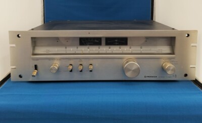 Junk Pioneer F-73 AM FM Audio Stereo Tuner Silver Audio output not