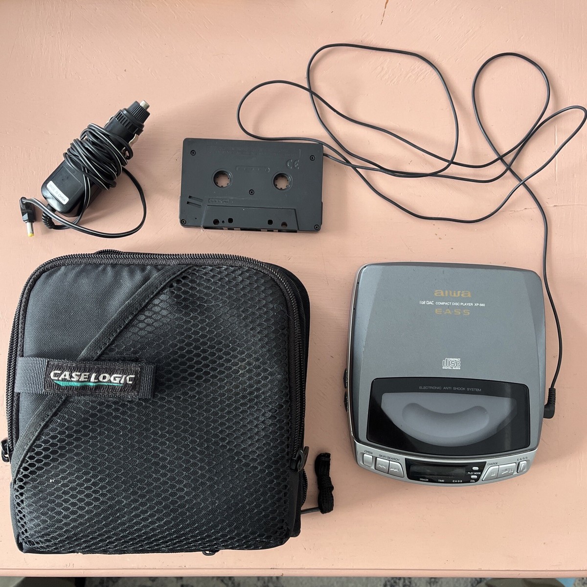 Vintage Aiwa Portable CD Compact Disc Player XP-560 Car Adapters