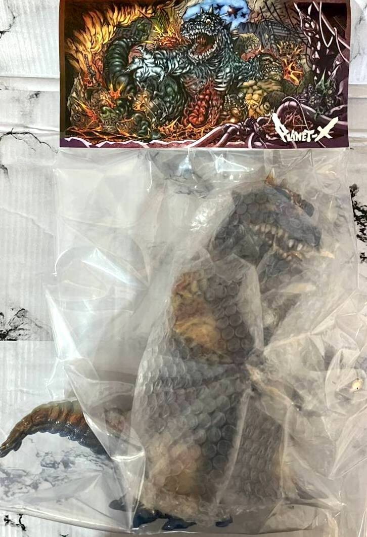 Junkzilla Planet-X MedicomToy Original Monster Kaiju Sofubi