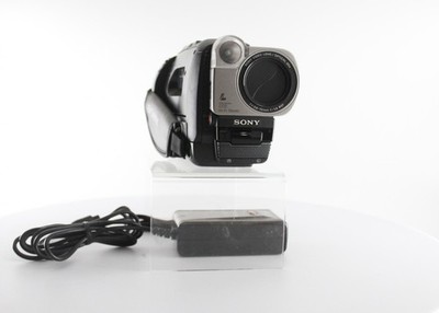 Sony NTSC Handycam Standard 8 Hi8 Camcorder - Video Transfer (CCD