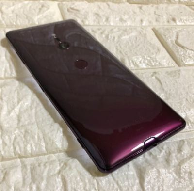 SONY Xperia XZ3 Bordeaux Red Premium SIM Free Unlocked EL display