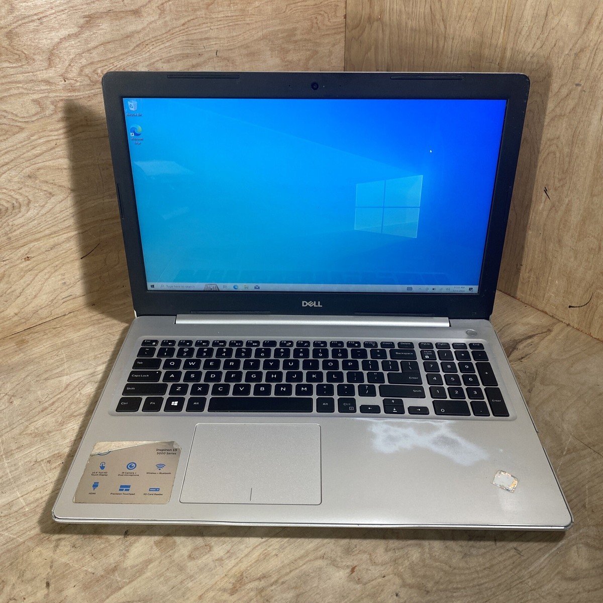 DELL Inspiron 15-5100 | i7-8550U@1.8GHz | 16GB | 960GB SSD | W10H
