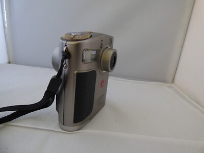 Leica Digilux Zoom 1.5MP Digital Camera. Looks great and fully
