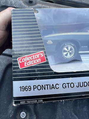 1969 Pontiac GTO Judge Dark Midnight Green #7328 American Muscle