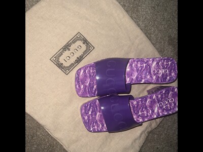 Gucci Rubber Slide Sandal Purple Logo open toe 2” block heel Jelly