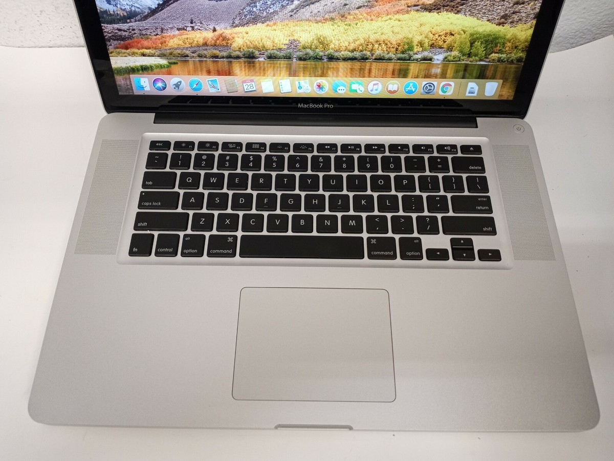 Apple MacBook Pro 15.4