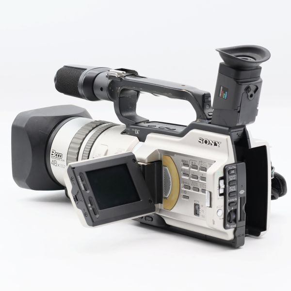Sony DCR-VX2000 Handycam Camcorder 3 CCD Mini DV Digital Video