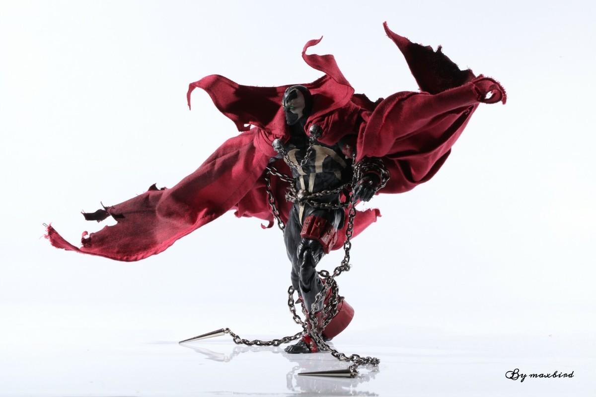 1/12 Scale Rode Custom Deluxe Red Wired Cape For Mcfarlane Spawn