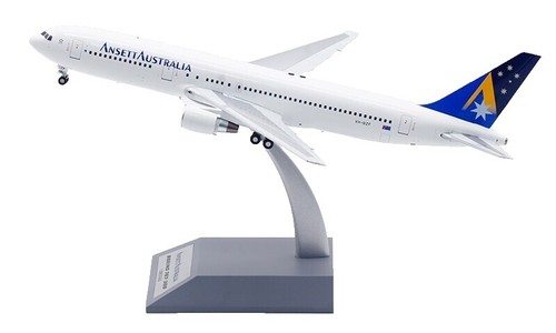 新品・希少】JAL B 767-200 JA8233 1/200 JFOX 新品・希少】JAL B 767