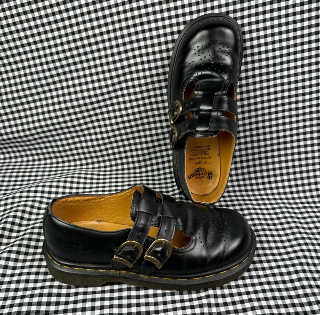 Dr. Martens Women's Mary Jane Flats and Oxfords for sale - eBay