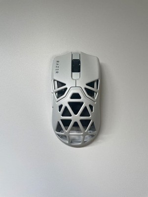 Razer Viper Mini Signature Edition Gaming Mouse White Near Mint