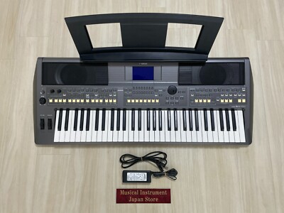 Yamaha PSR-S670 61-key Digital Keyboard Portatnoe Synthesaizer