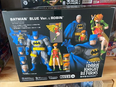 MAFEX BATMAN BLUE Ver. & ROBIN (The Dark Knight Returns) No.139