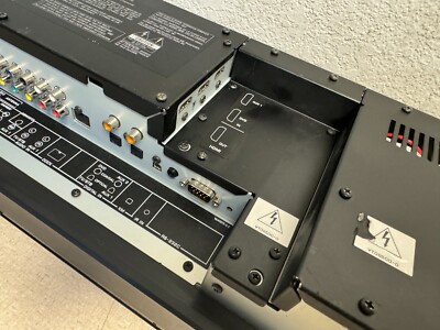 Yamaha YSP-4000 Digital Sound Projector Sound Bar with 40x 1.5