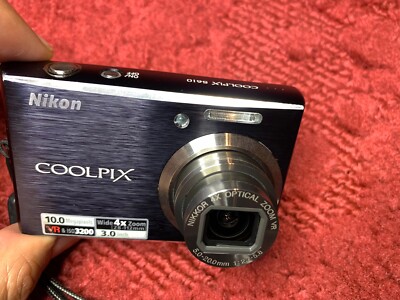 Nikon COOLPIX S610 10MP Digital Camera Midnight Blue 4x Zoom